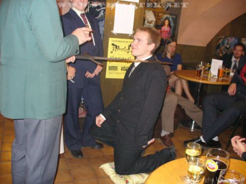 Clicca per l'immagine full size