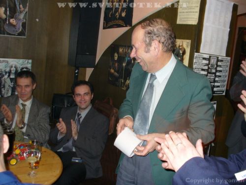 Pulsa aquí para ver la imagen a tamaño completo