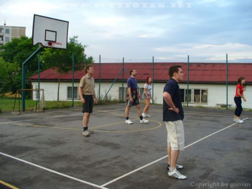 Clicca per l'immagine full size